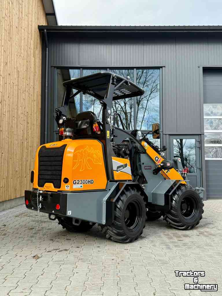 Wheelloader Giant G2300 HD
