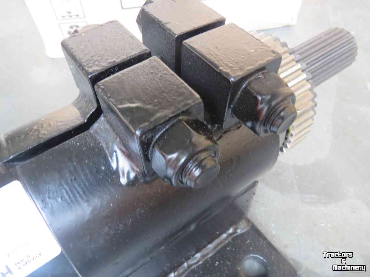Cornhead New Holland Onderhoudsset Maisbek Parts nr: 87660020