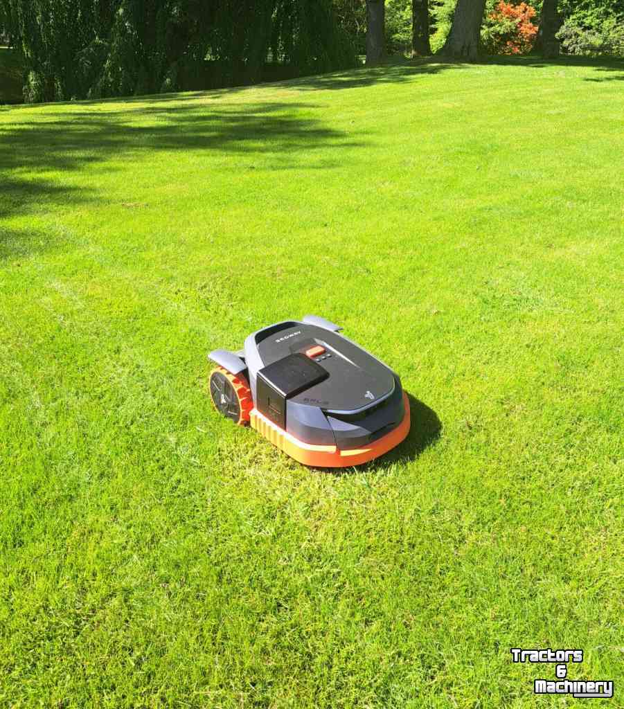 Ride-on mower Segway NAVIMOW X SERIE