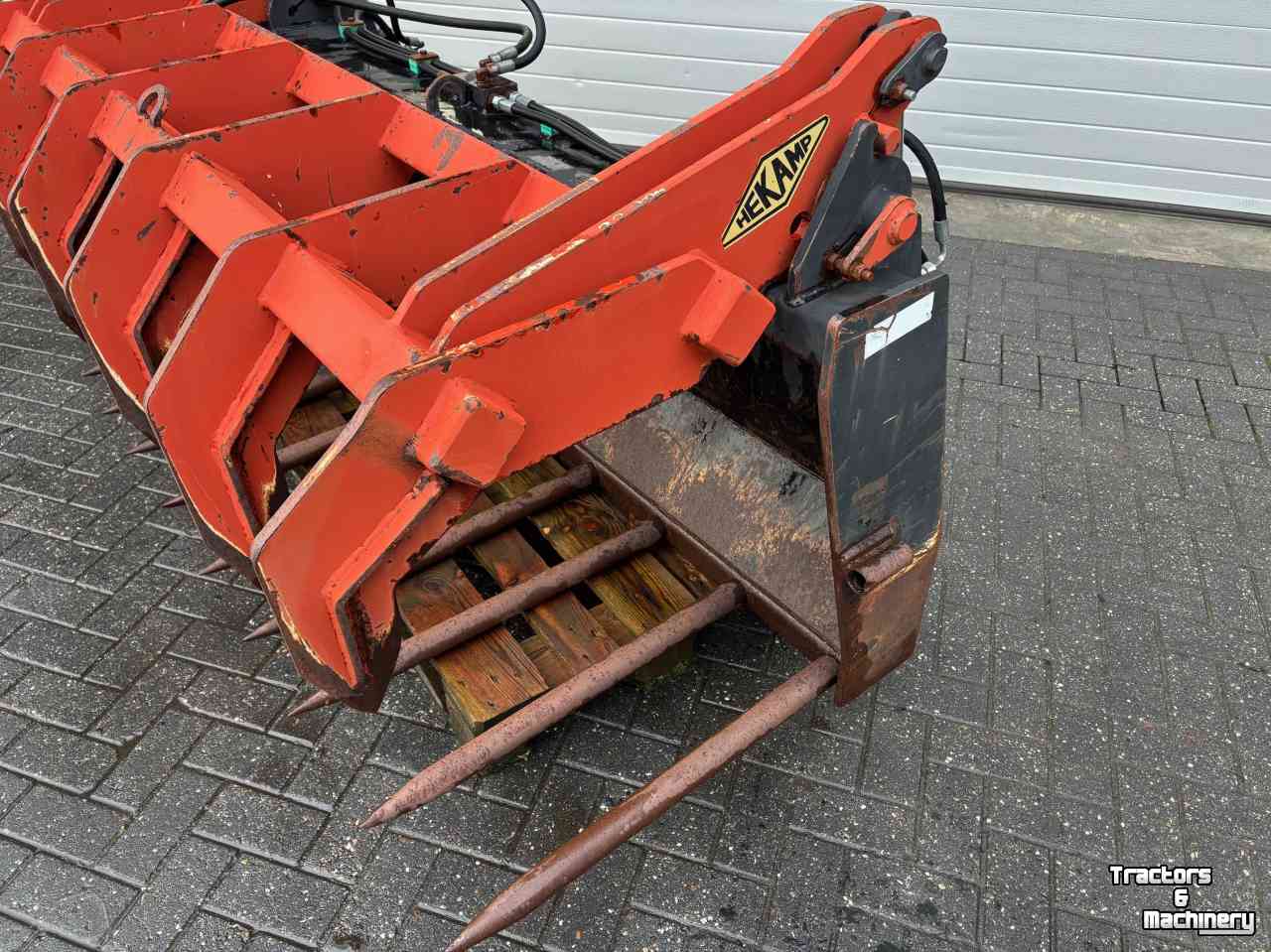 Front-end loader bucket / Front loader bucket Hekamp Greep standaard  -  Mestvork met bovenklem
