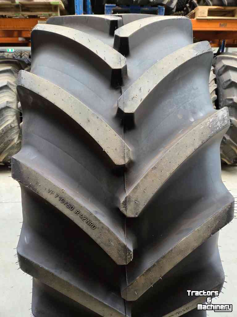 Wheels, Tyres, Rims & Dual spacers Continental VF710/60R42 TractorMaster