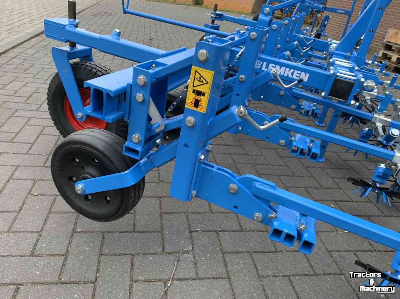 Inter-row cultivator Lemken EC weeder 5 Basic front schoffelmachine