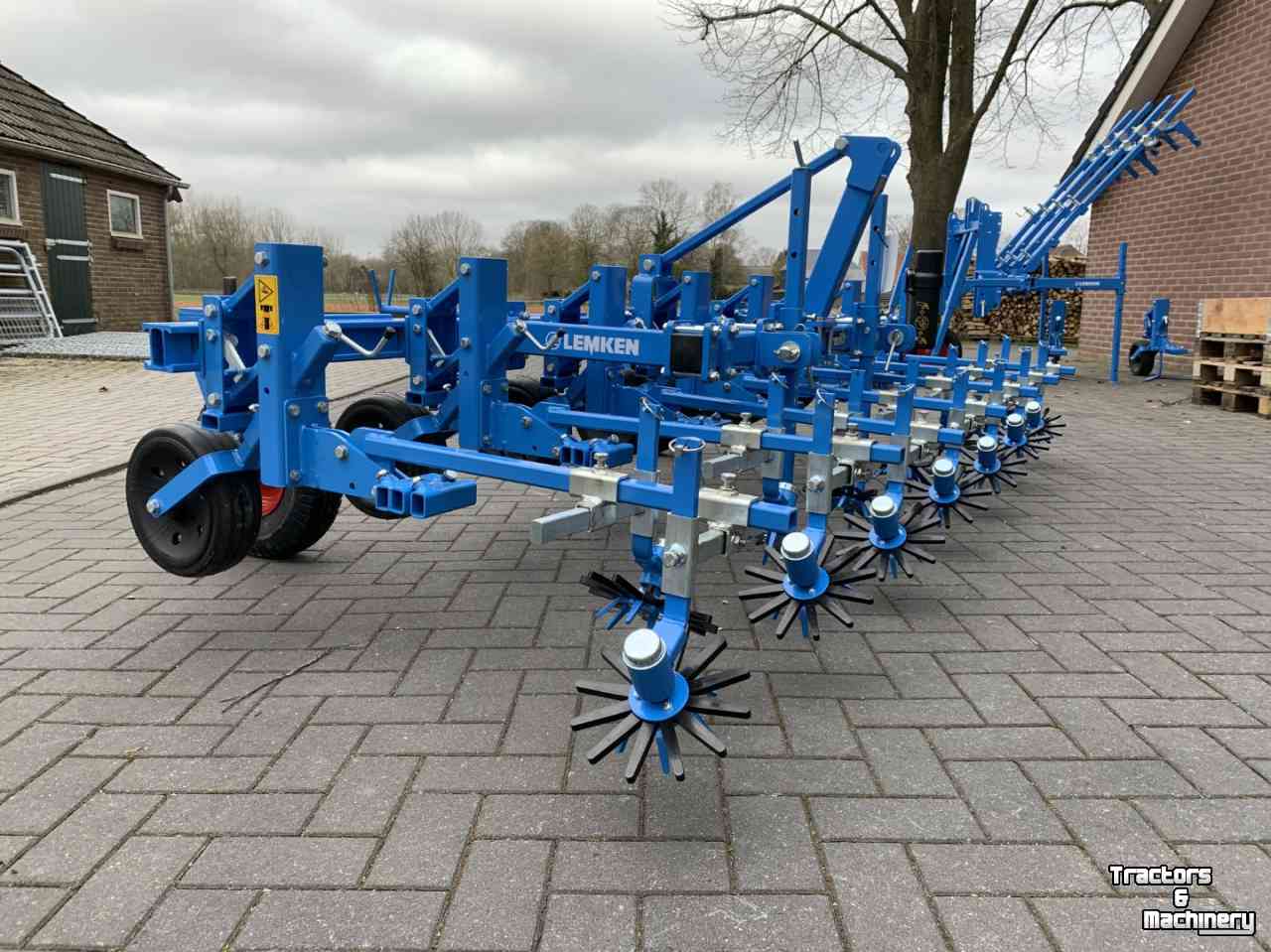 Inter-row cultivator Lemken EC weeder 5 Basic front schoffelmachine