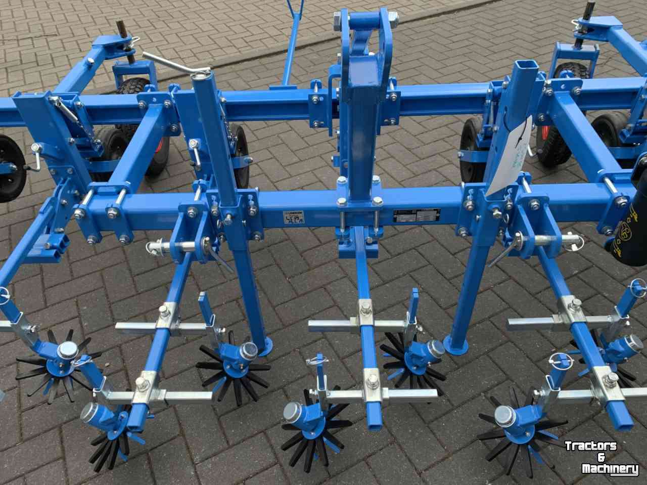 Inter-row cultivator Lemken EC weeder 5 Basic front schoffelmachine