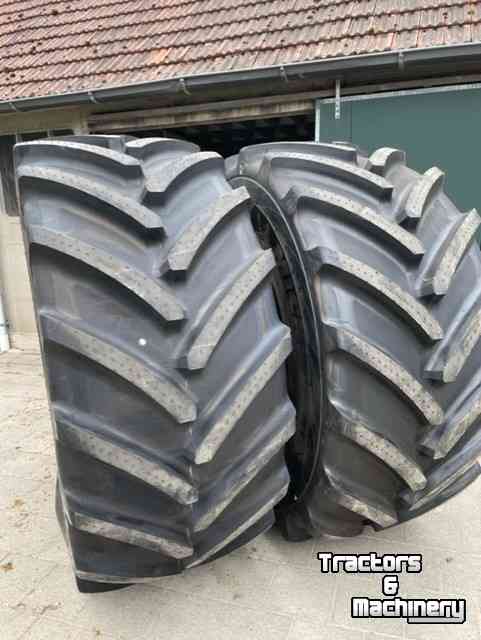 Wheels, Tyres, Rims & Dual spacers Michelin 900/60R42 AXIOBIB 2 VF NIEUW !!