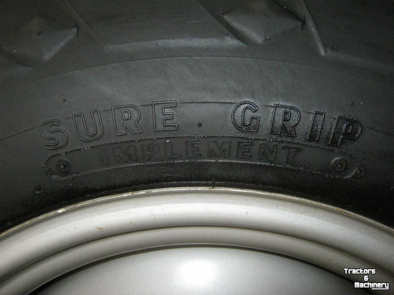 Wheels, Tyres, Rims & Dual spacers Good Year 15.5/80-24