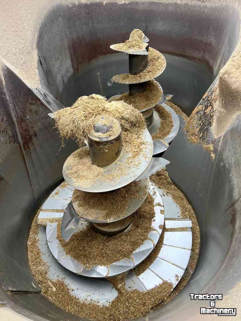Vertical feed mixer Trioliet SOLOMIX 2-2000
