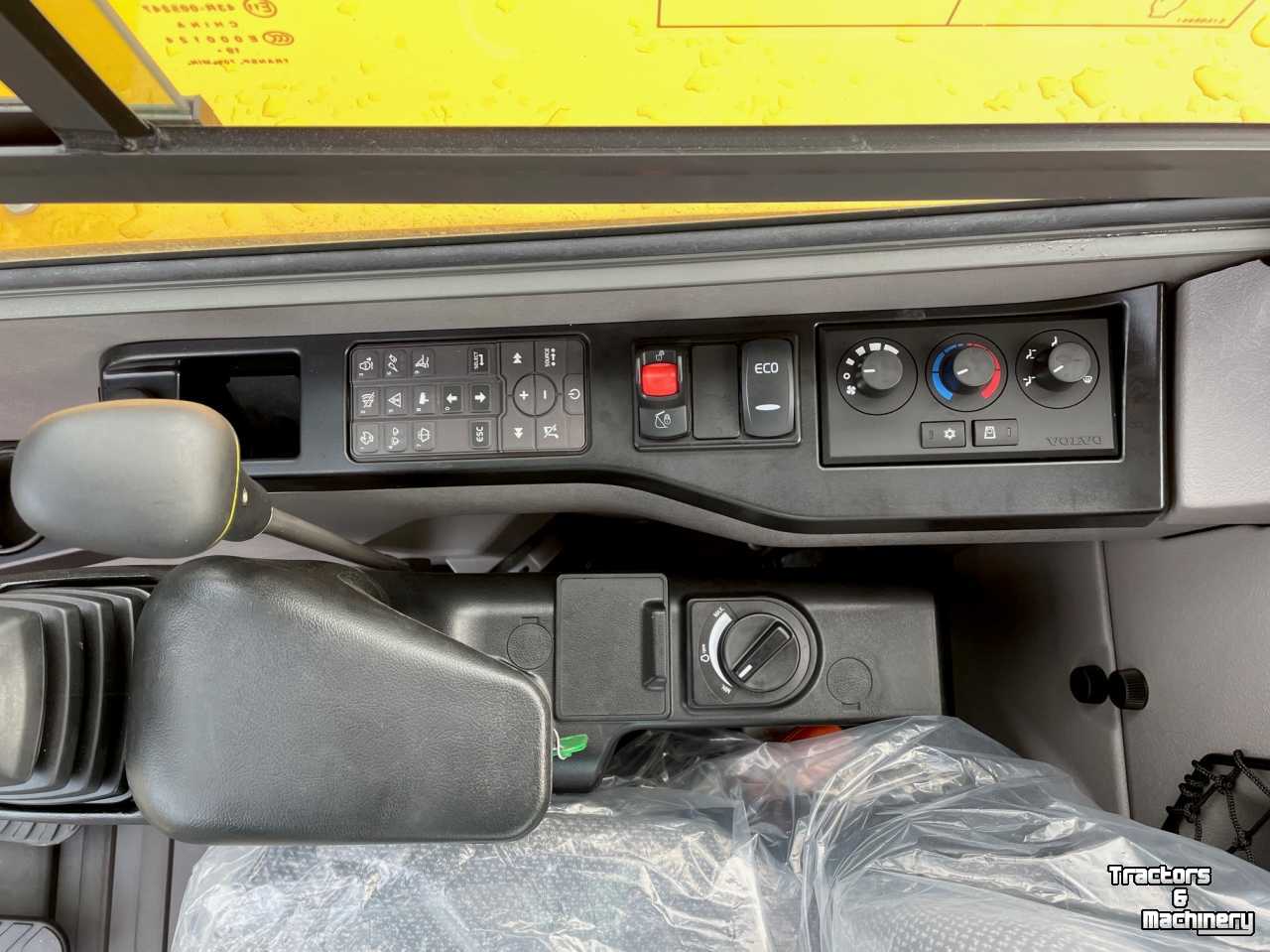 Excavator tracks Volvo ECR88D pro plus kraan graafmachine excavator
