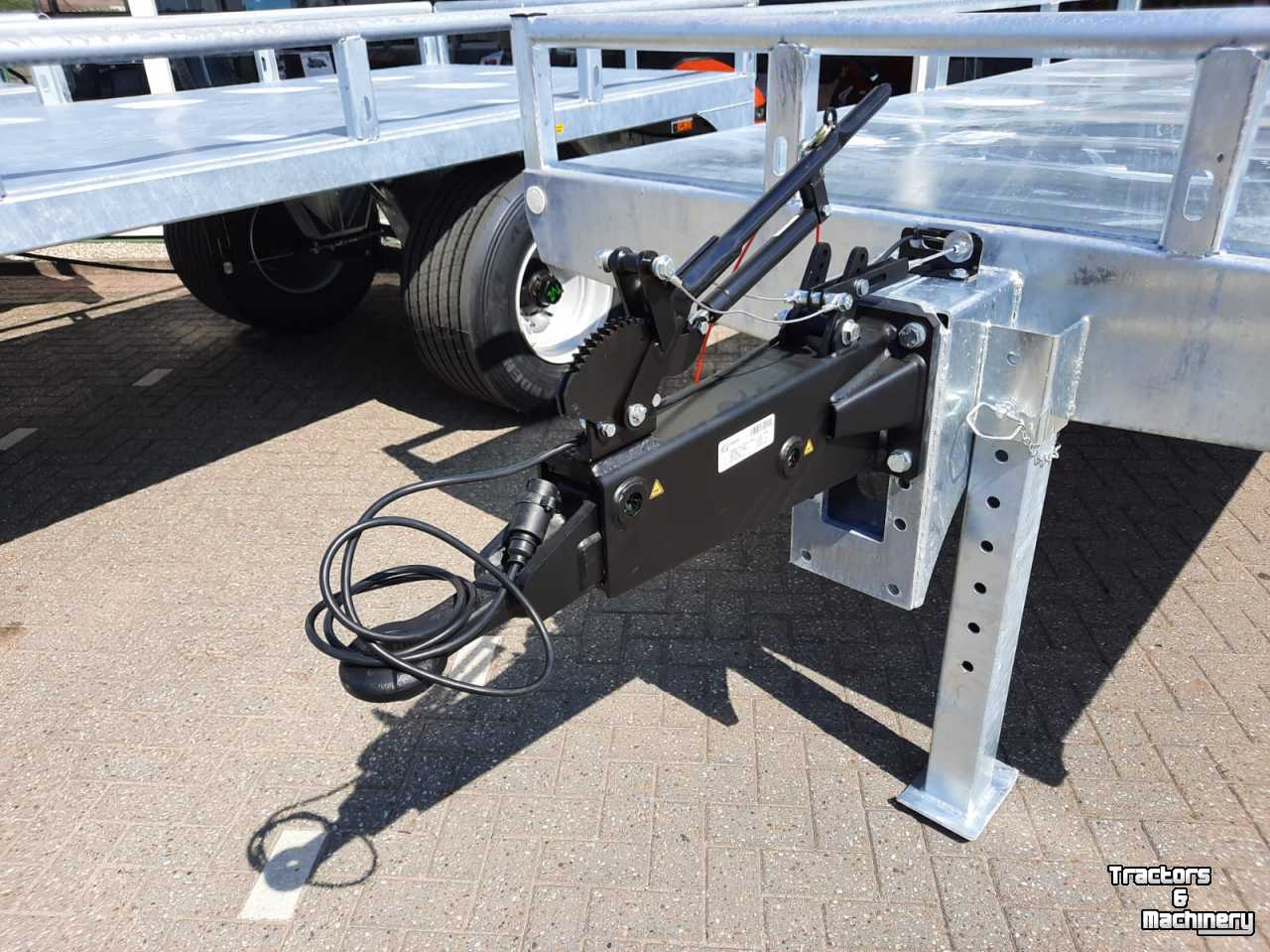Low loader / Semi trailer VGM DT5  bakkenwagen - aanhangwagen