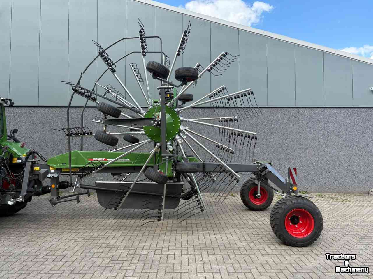 Rake Fendt Former 860 c