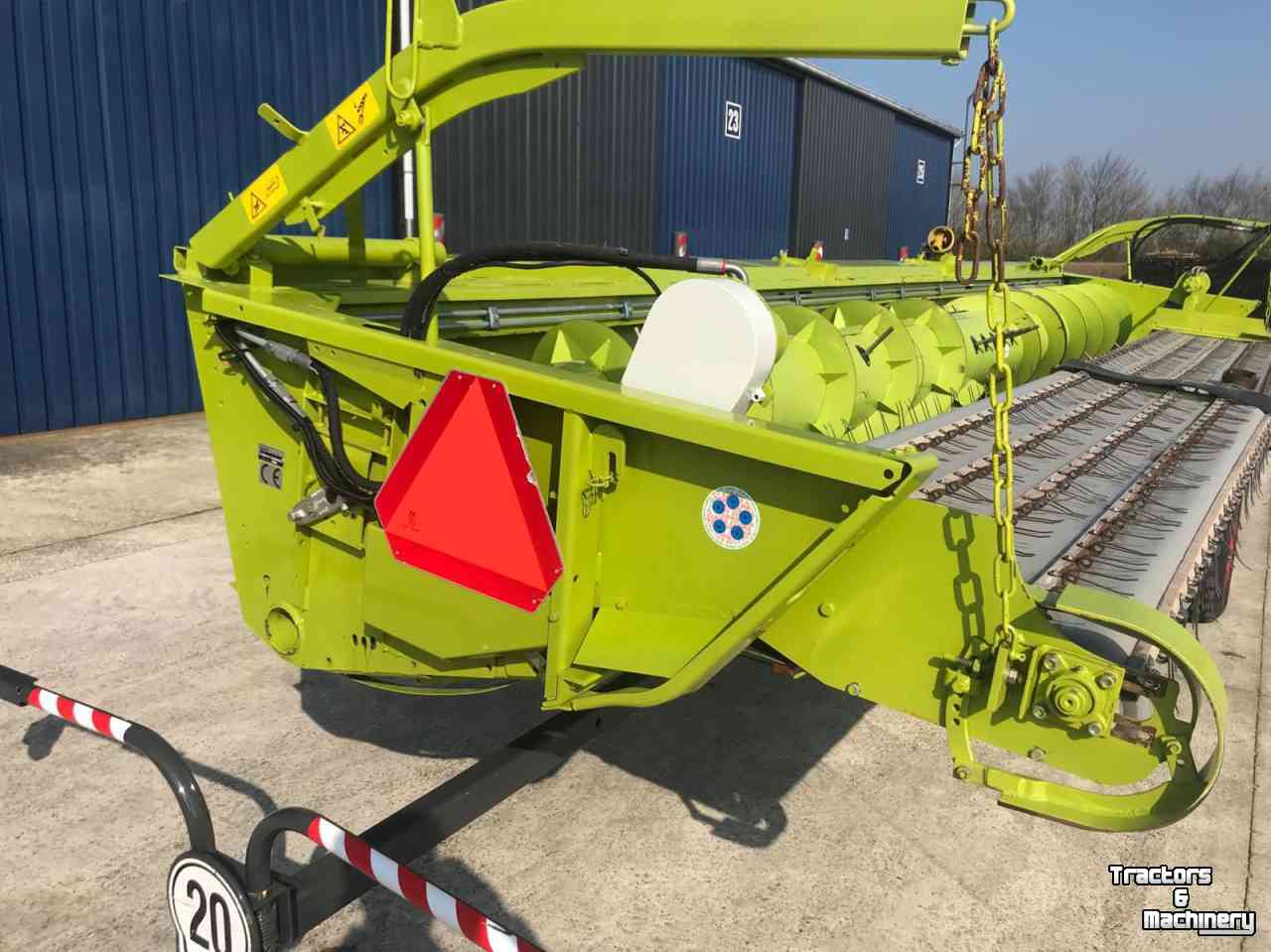 Combinehead & Pick-Up Claas C750 met graszaadopraper