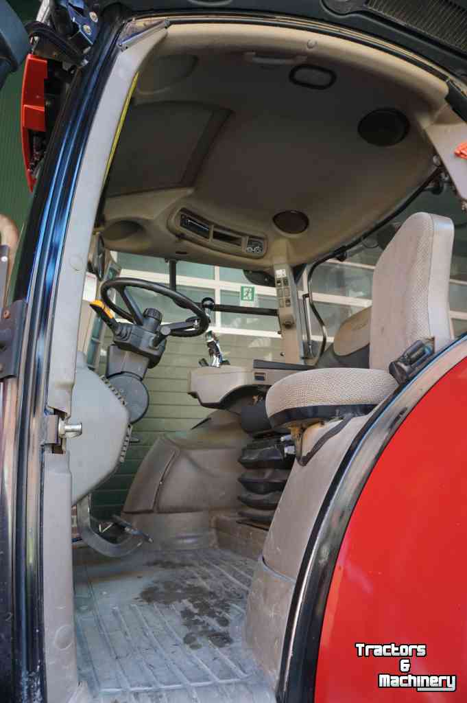 Tractors Case-IH Puma 215 Powershift