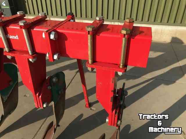 Deep subsoiler Kverneland cli 640