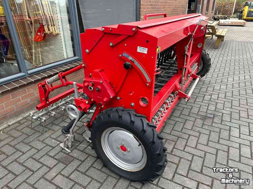 Seed drill Kongskilde Demeter Classic 3000 Zaaimachine