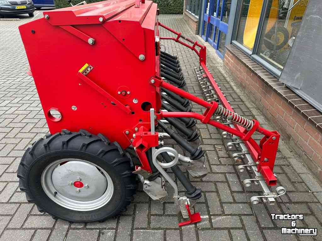 Seed drill Kongskilde Demeter Classic 3000 Zaaimachine