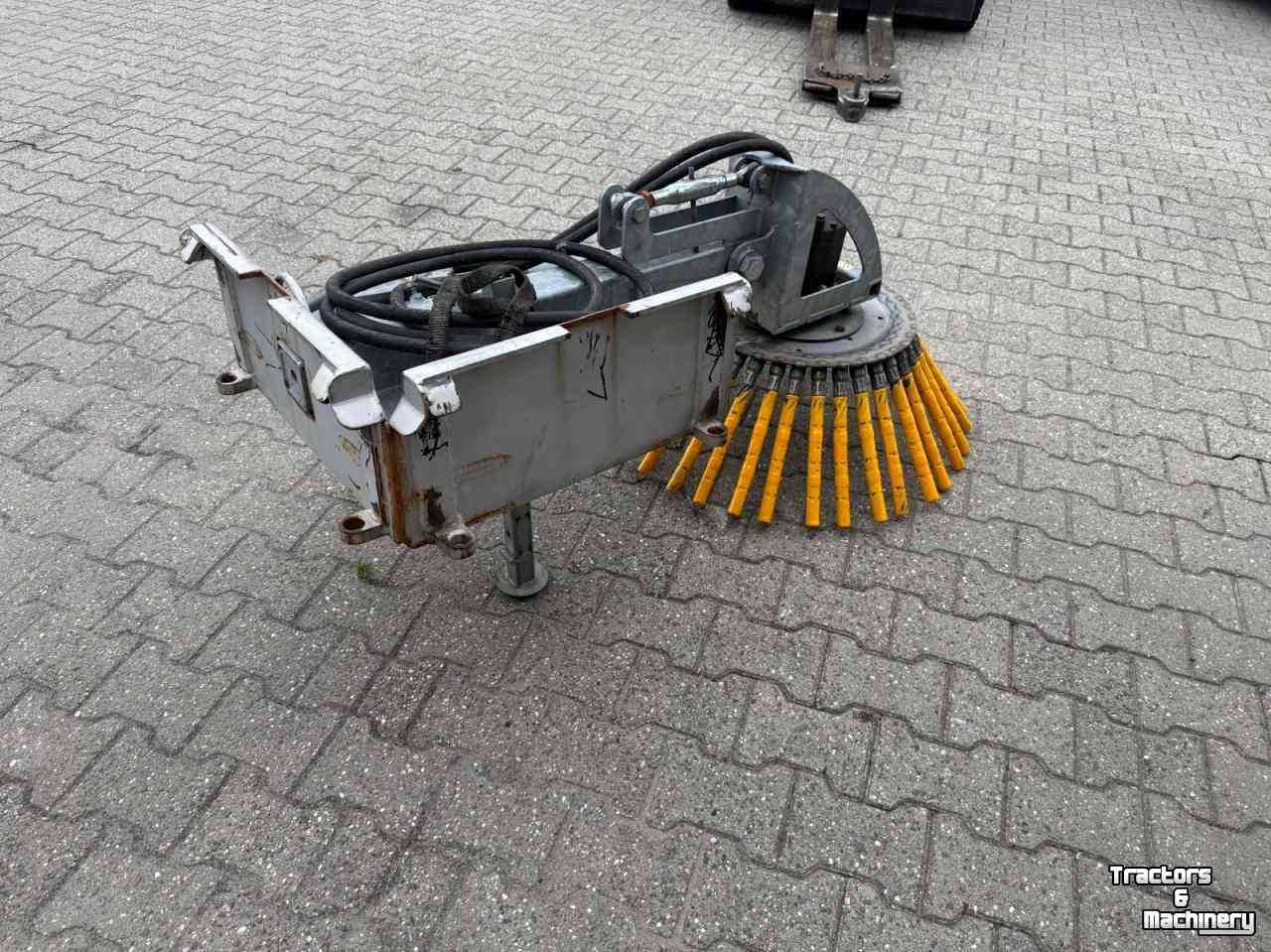 Other attachments and accessories  ONKRUITBORSTEL