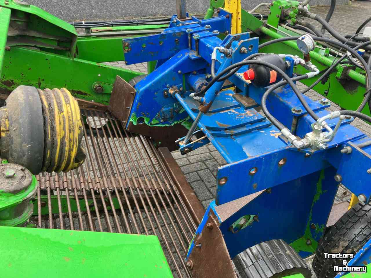 Onion harvester Standen Statesman two ui lader