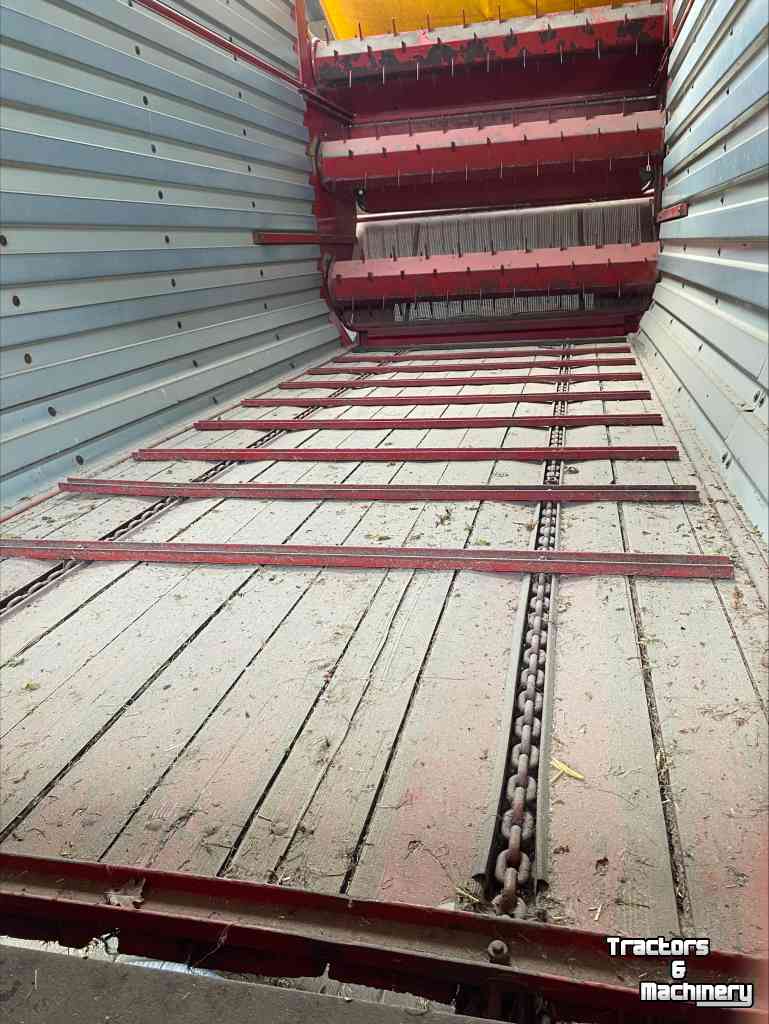 Self-loading wagon Strautmann Vitesse 230 DO