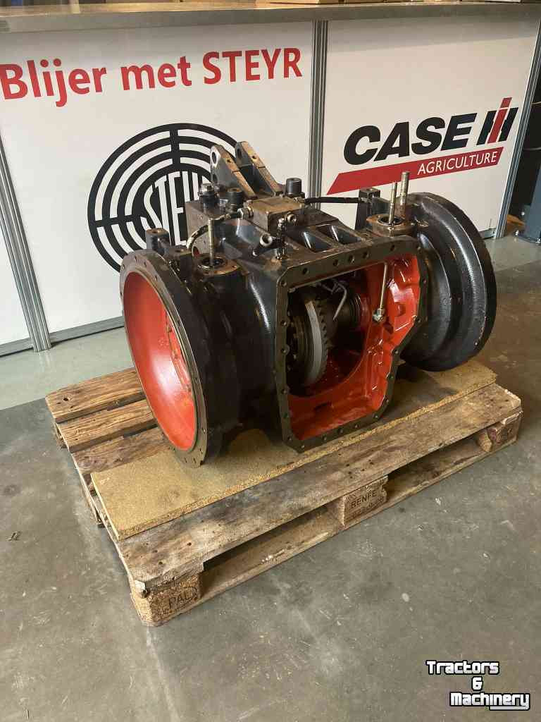 Used parts for tractors Steyr CVT / CVX