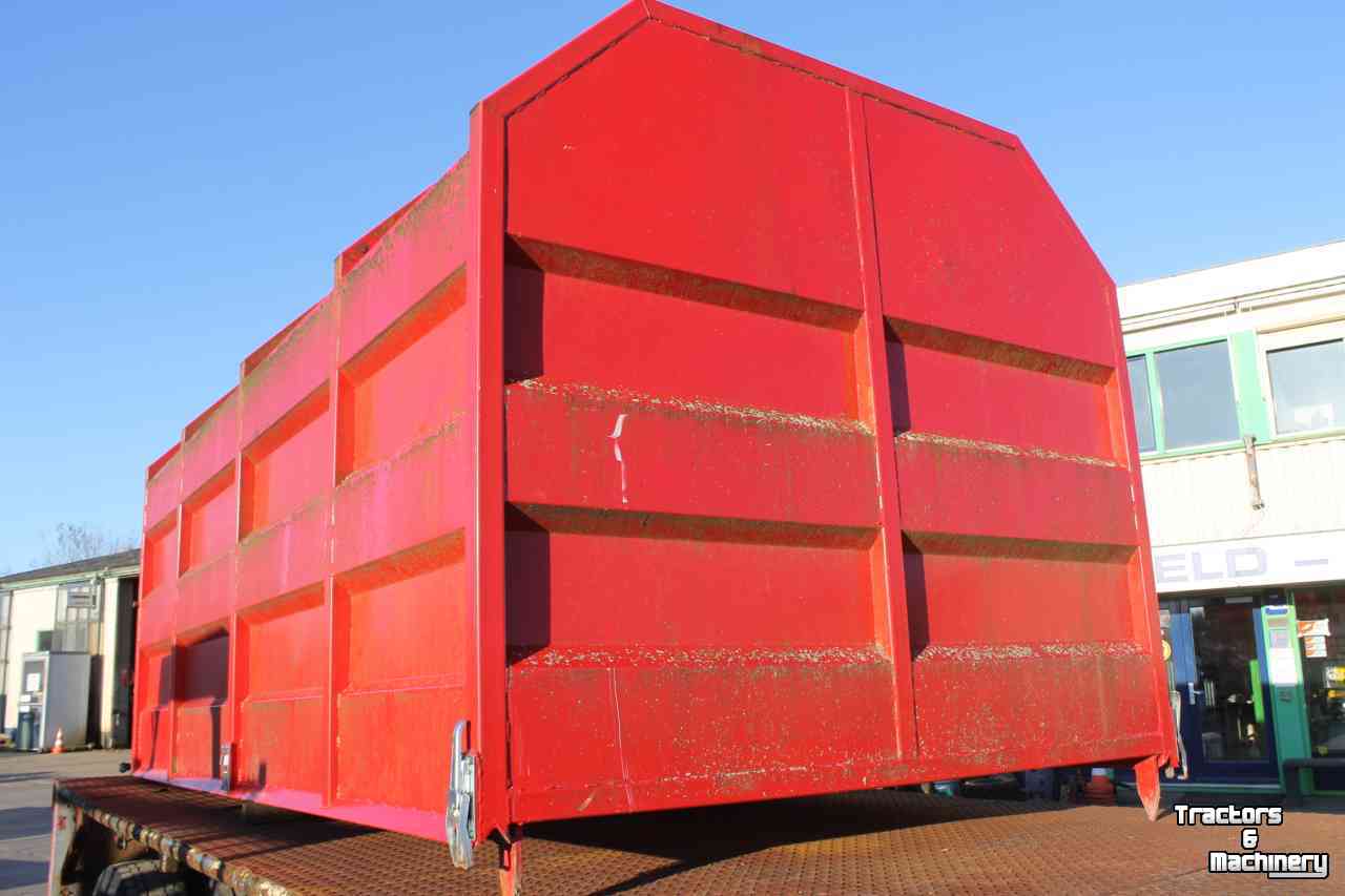 Woodchip trailer VGM Houtsnipperopbouw voor VGM Whitney ZK10 kipper kipwagen