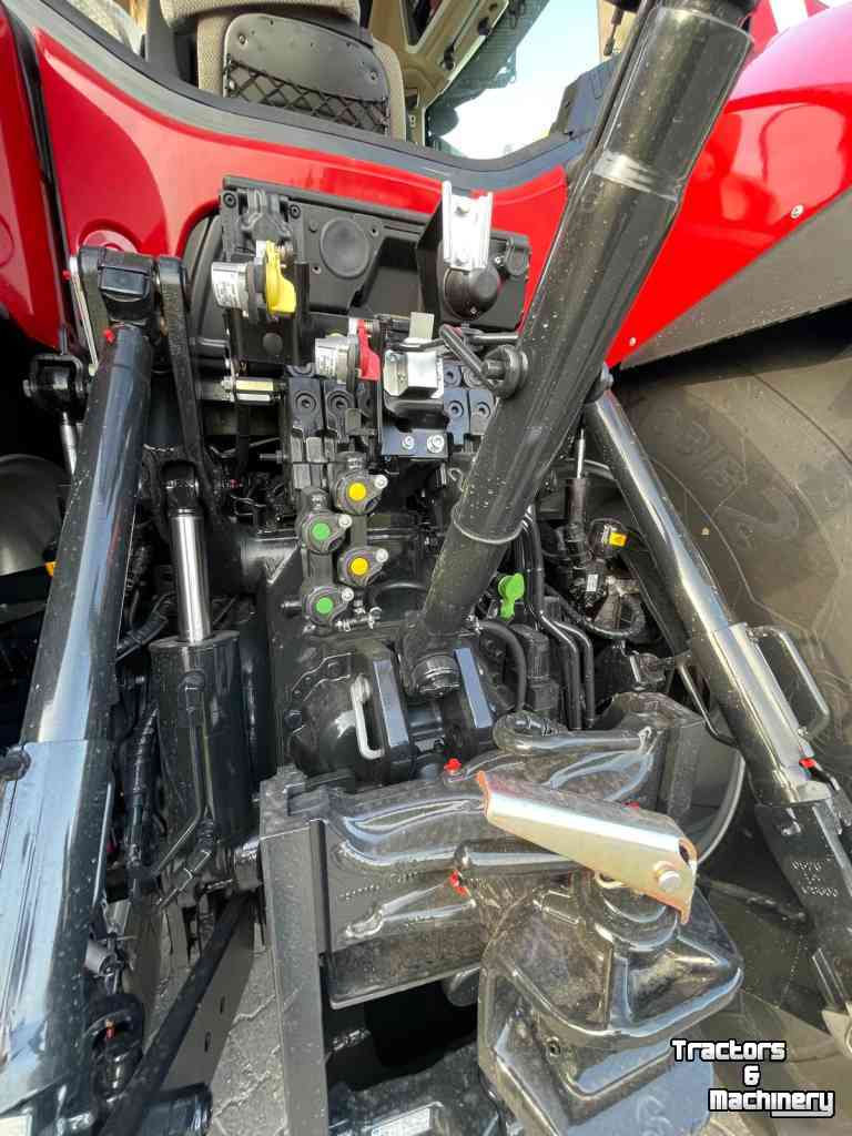Tractors Case-IH Puma 220