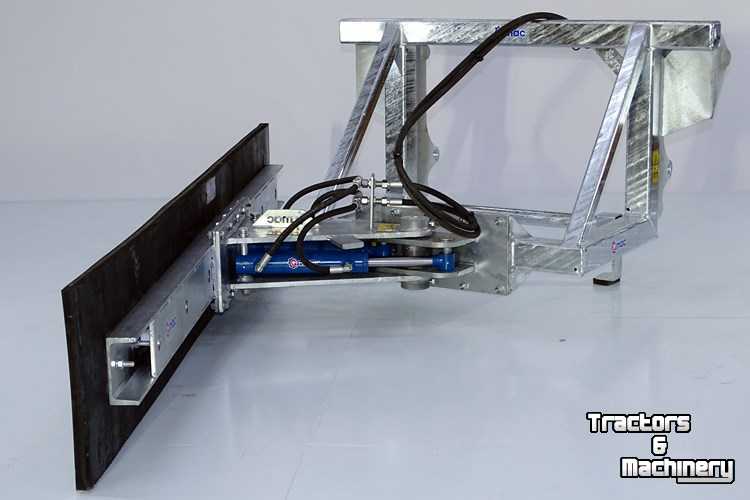 Manure scraper Qmac Module Mestschuif met rubbermat Mailleux aanbouw