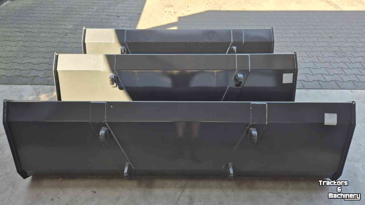 Front-end loader bucket / Front loader bucket  Voorladerbak Frontladerbak bak bakken nieuw