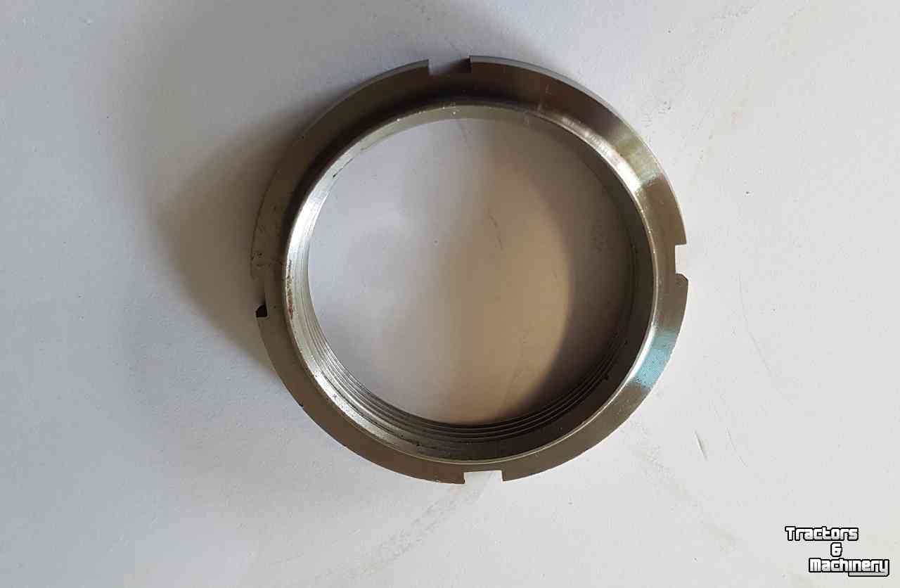 Used parts for tractors Steyr Sige voorassen 001 en 002