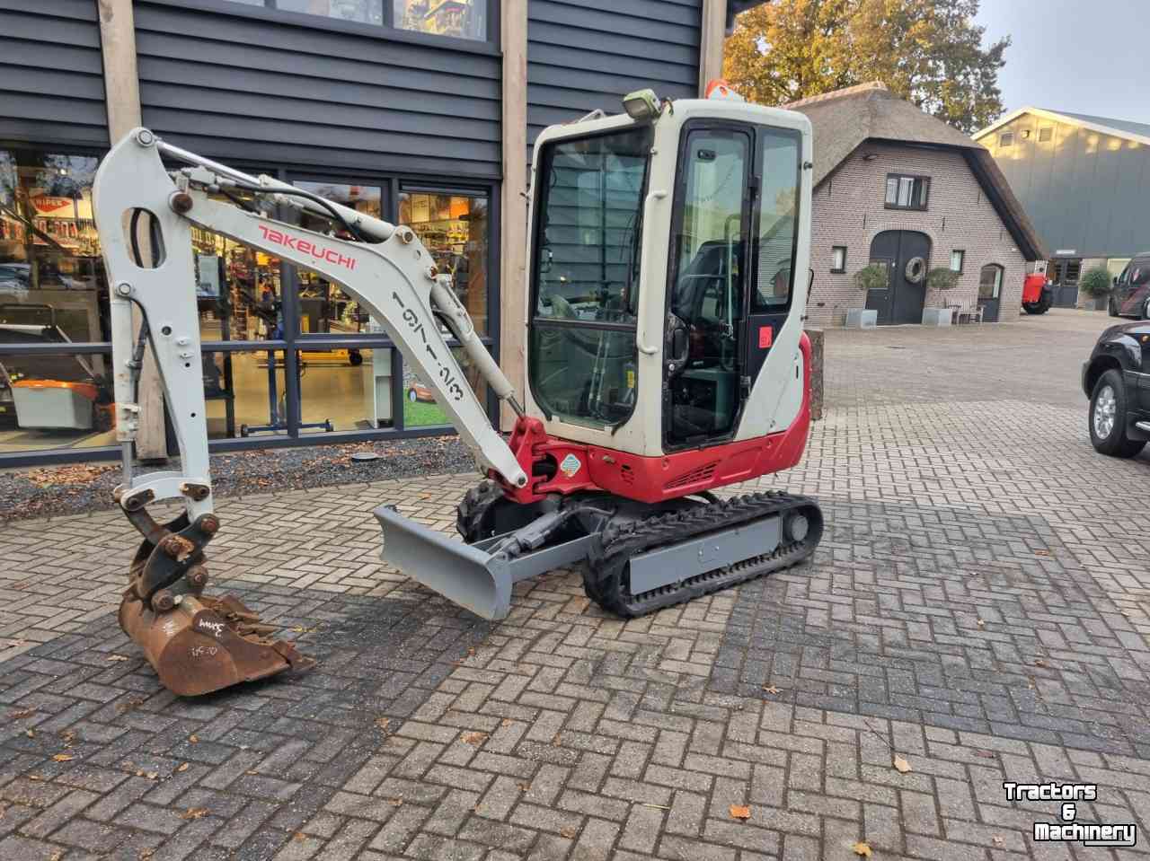 Mini-Excavator Takeuchi TB216