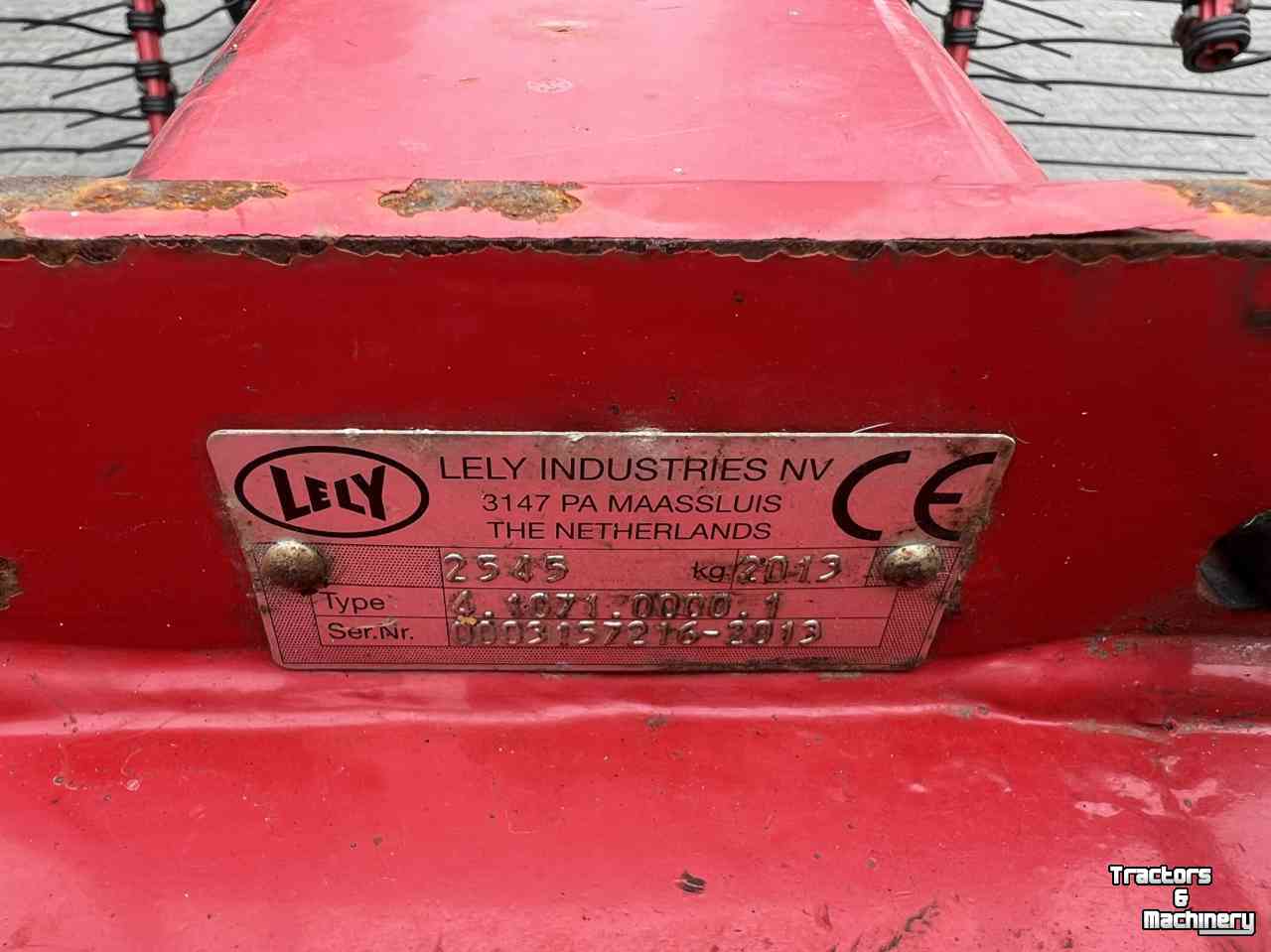 Rake Lely Hibiscus 915 CD Vario