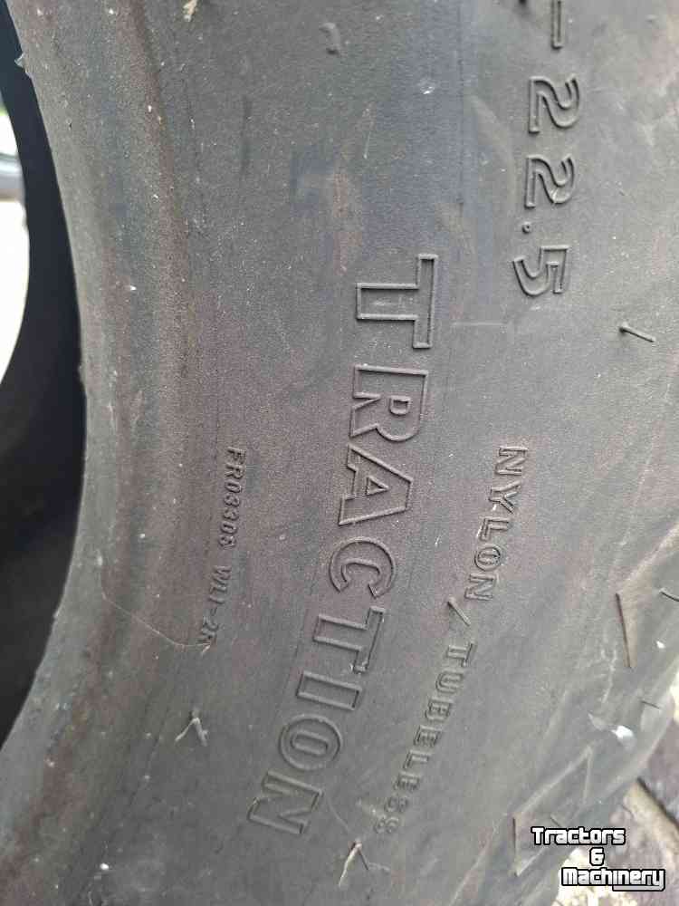 Wheels, Tyres, Rims & Dual spacers  De Molen 550/60R22.5