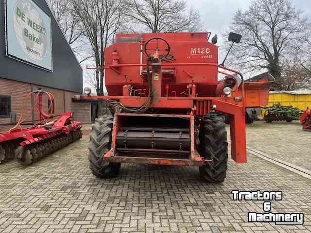 Combine Laverda m 120