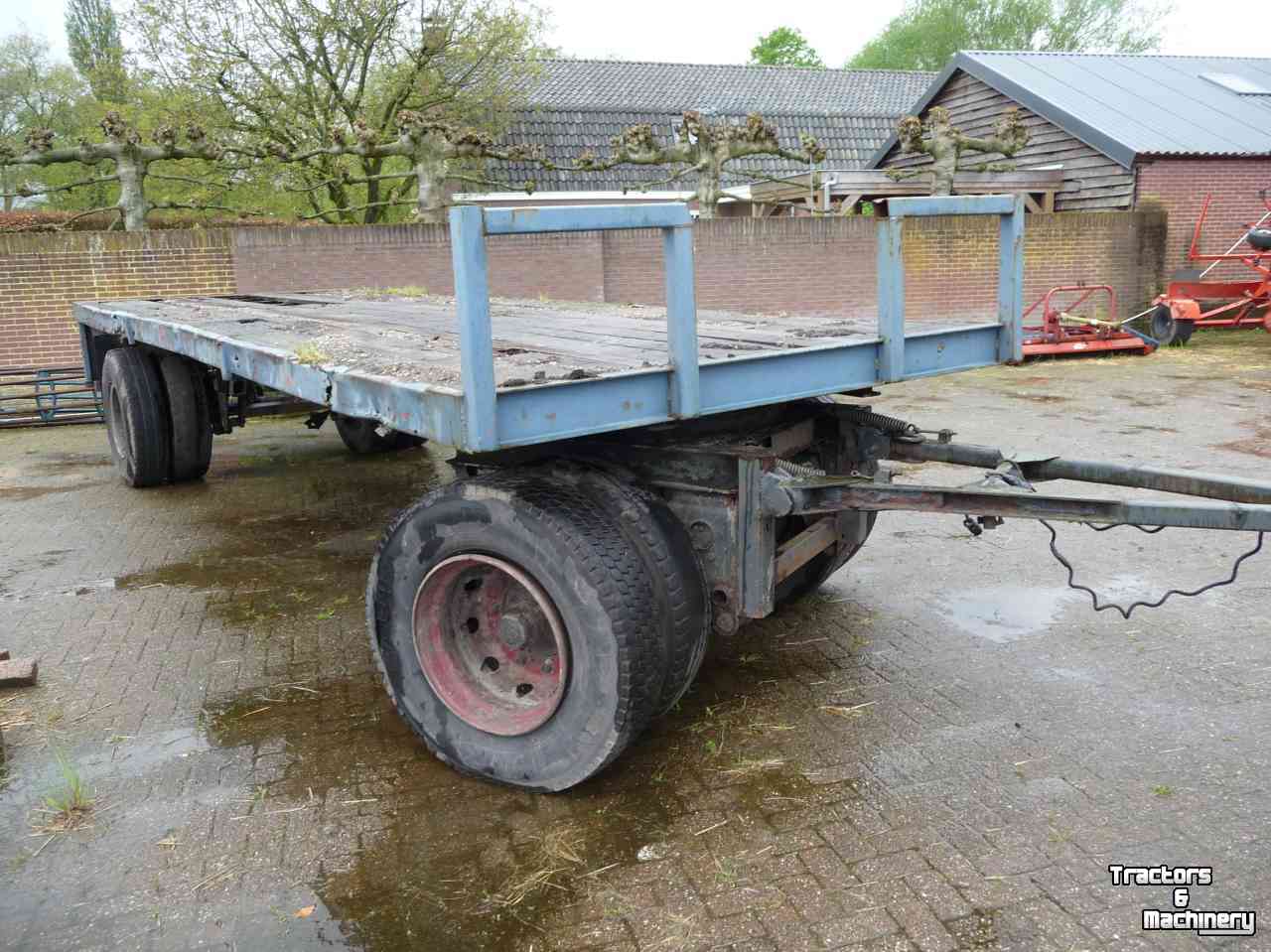 Agricultural wagon  4 wielige wagen
