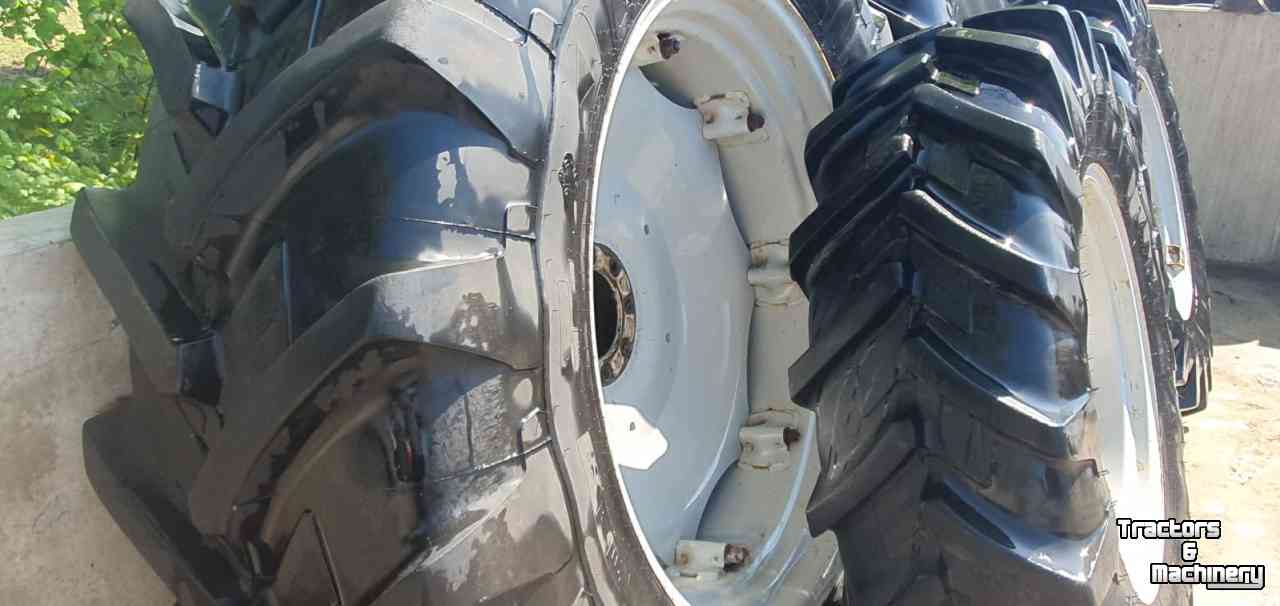 Wheels, Tyres, Rims & Dual spacers Michelin 18.4 R38 en 14.9 R28