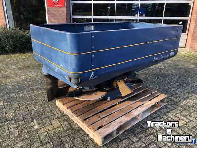 Fertilizer spreader Bogballe L2 Plus Kunstmeststrooier / Meststoffenstrooier