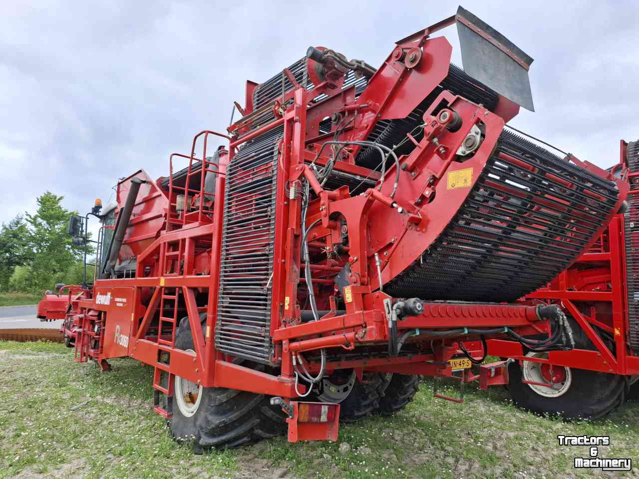Potato harvester Dewulf RA3060