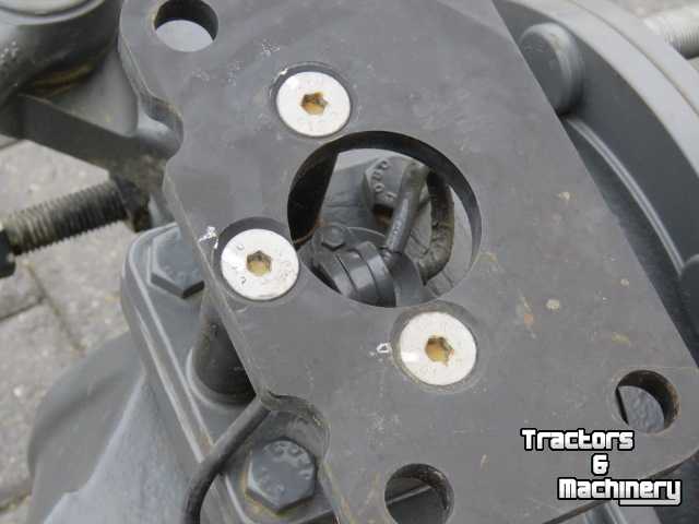 Other tractors and accessories Kubota Vooras DANA SPICER