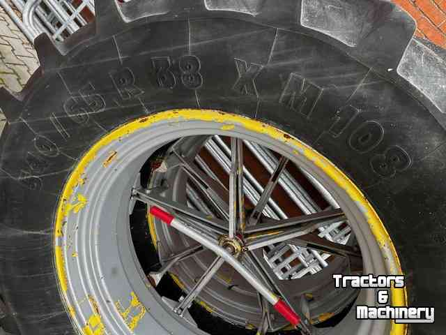 Wheels, Tyres, Rims & Dual spacers Michelin 540/65x38 Dubbellucht set 5-ster