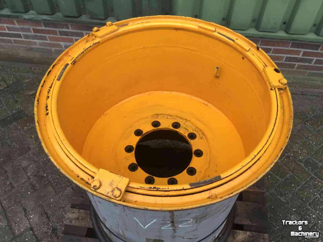 Wheels, Tyres, Rims & Dual spacers Veenhuis veenhuis velg