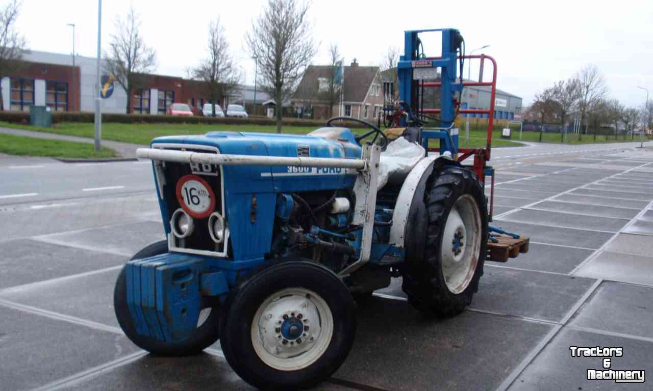 Tractors Ford 3600