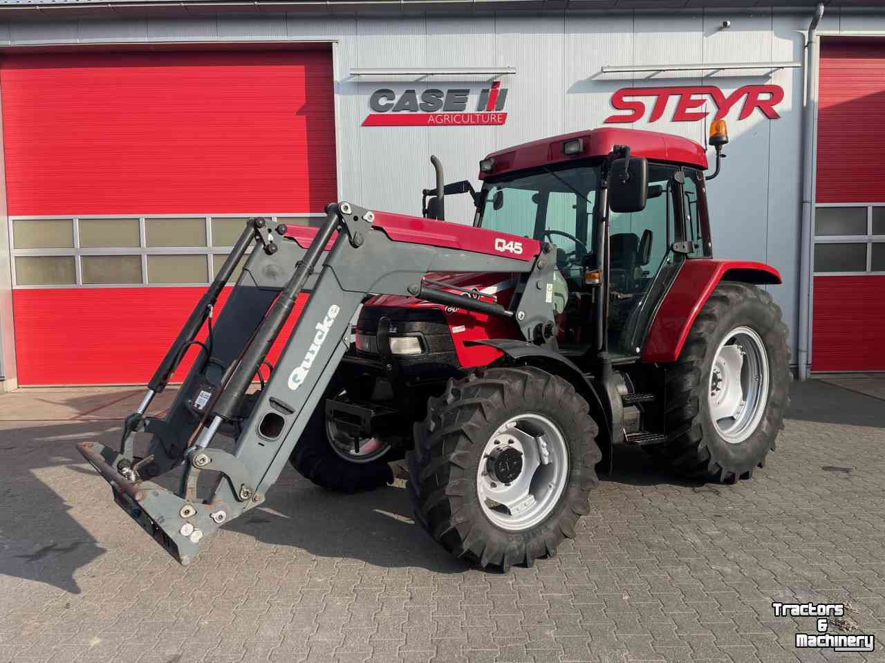 Tractor Case-IH CX90