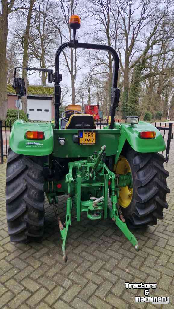 Tractor John Deere 5055E