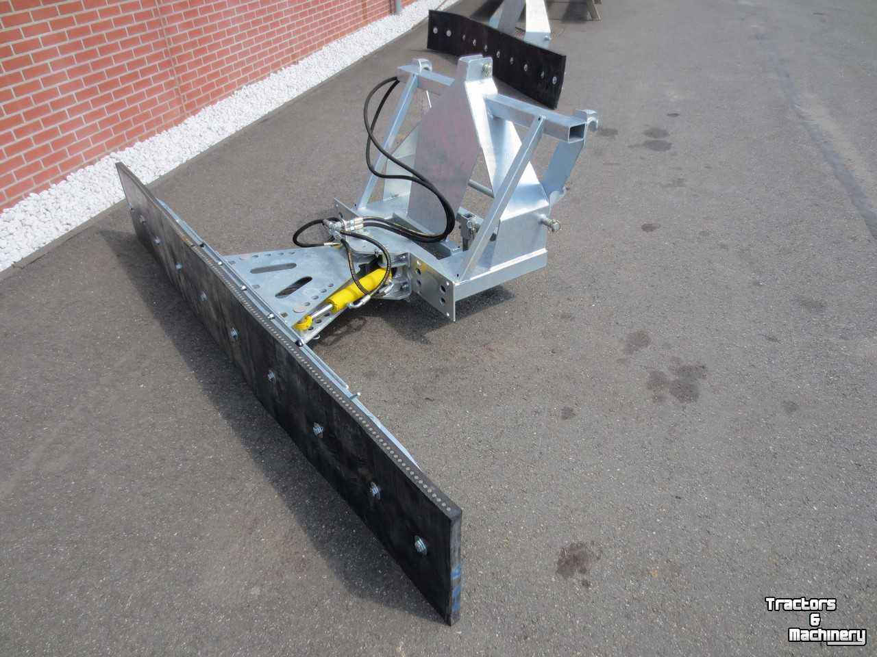 Rubber yard scraper  Rubberschuif, vuilschuif, terreinschuif, sneeuwschuif, mestschuif