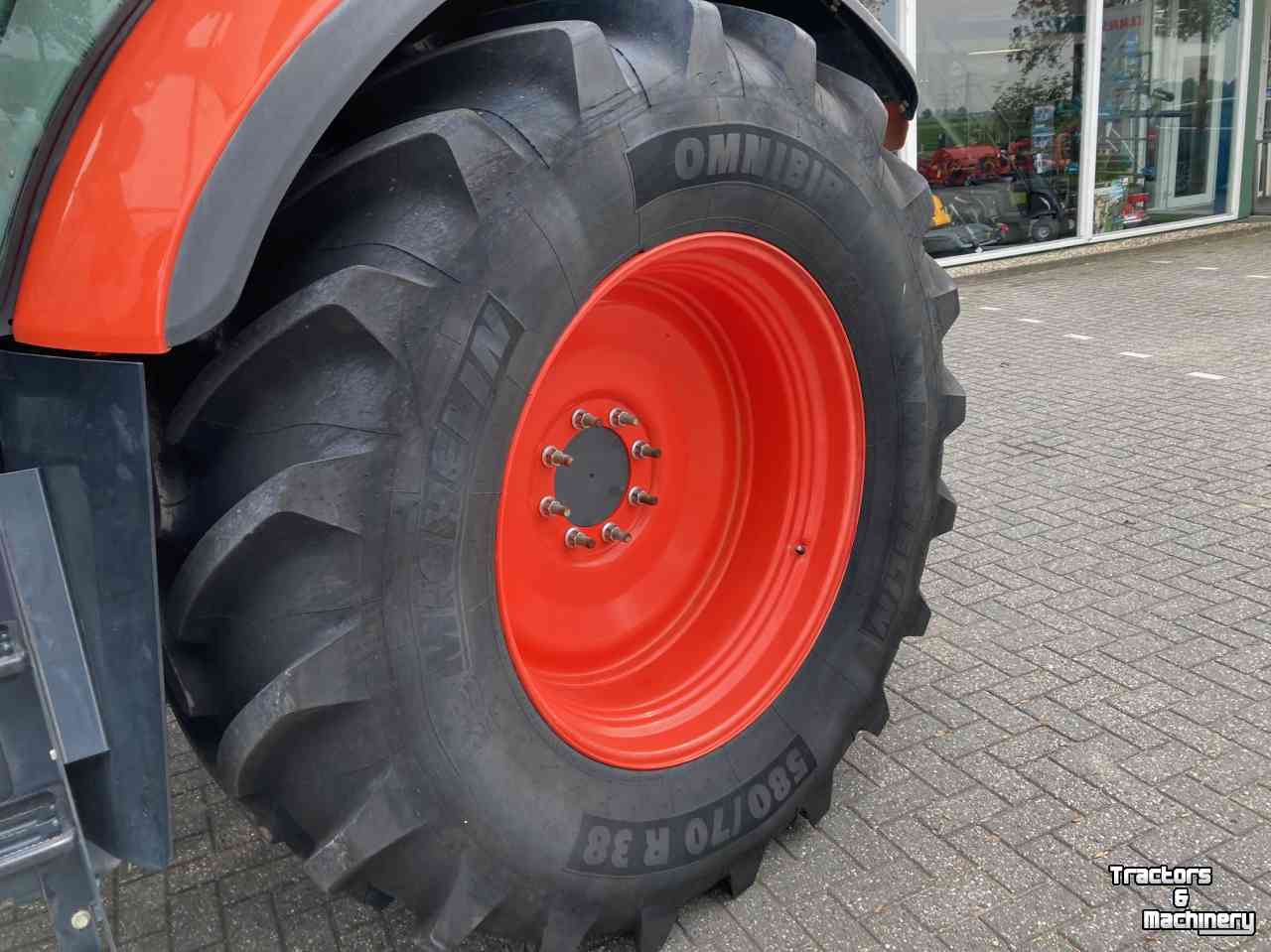 Tractor Kubota M7151  KVT