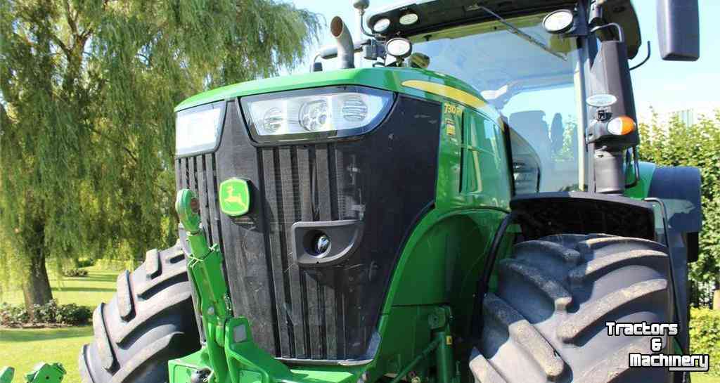 Tractors John Deere 7310R