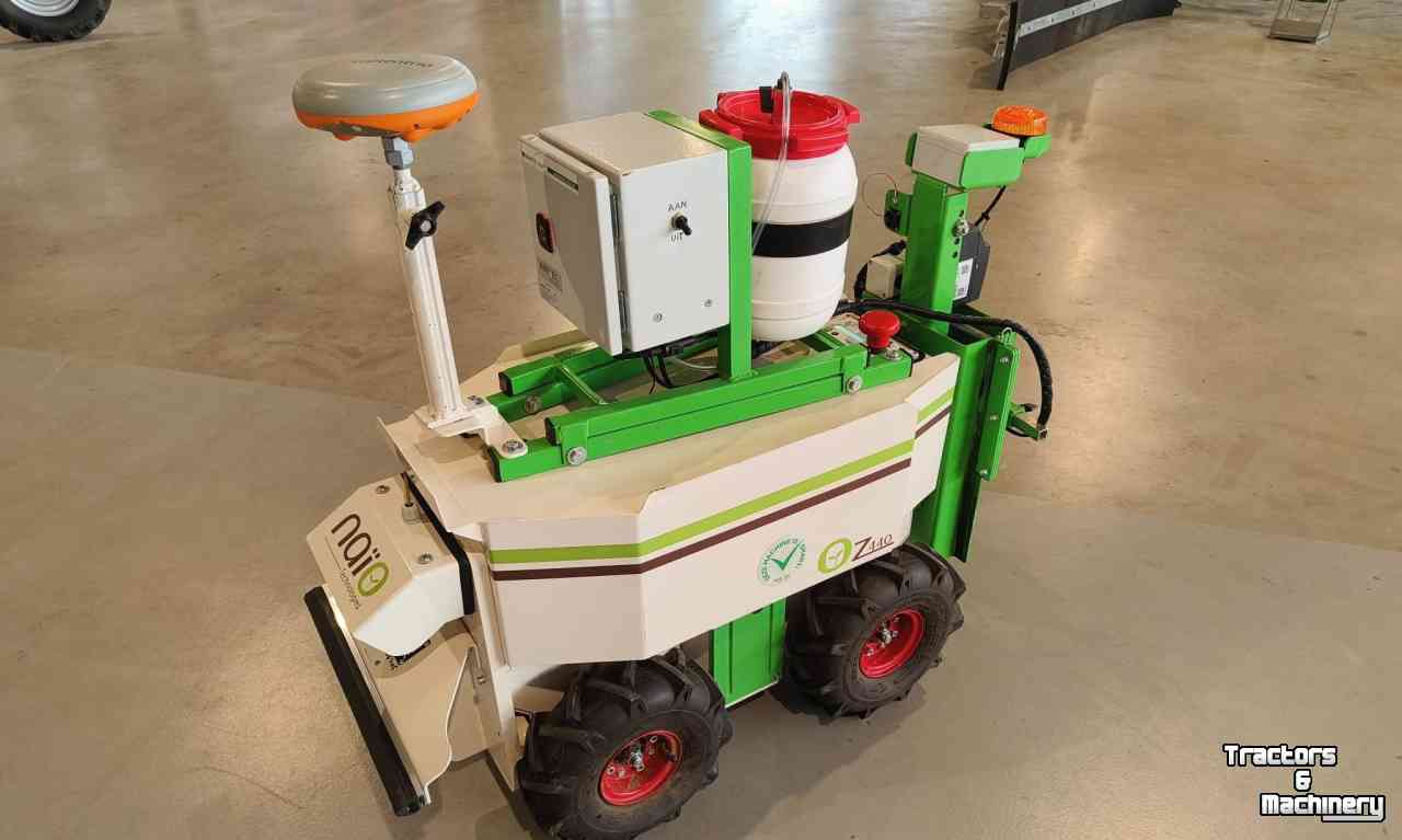 Other lawn and garden equipment and accessories NAIO OZ Robot Z440 Multifunctionele robot machine