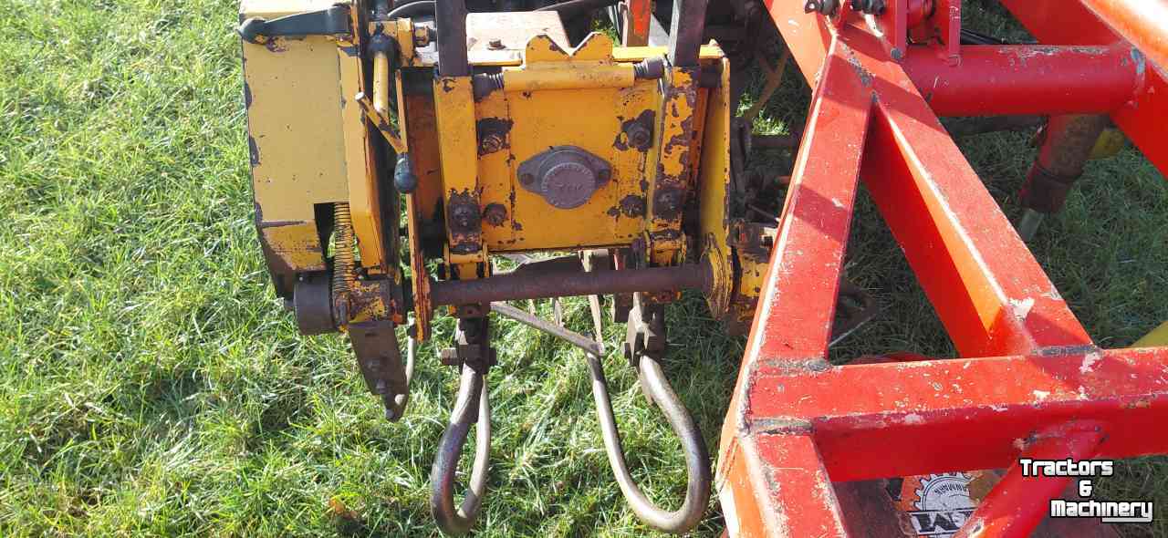 Sugar beet harvester Tim Bietenrooier