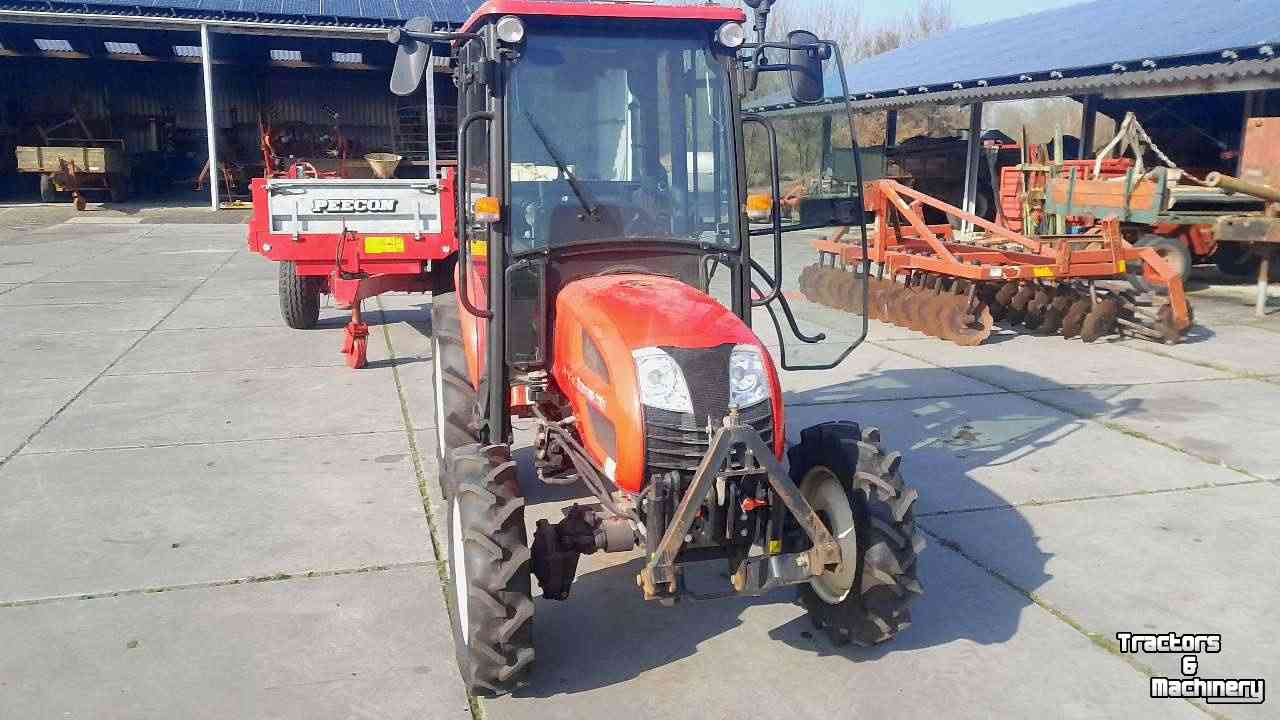 Horticultural Tractors Branson 3100