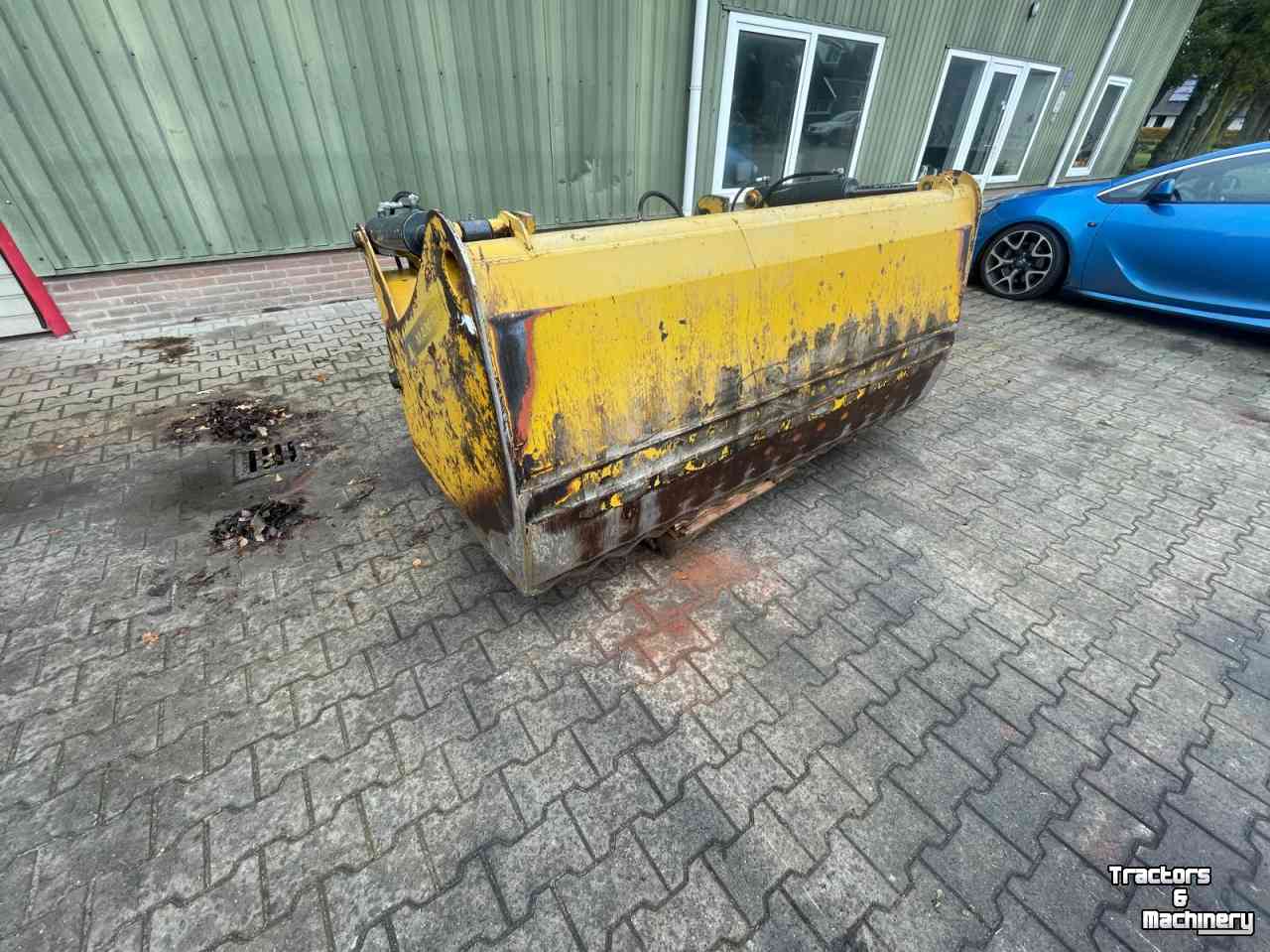 Silage cutting bucket Mammut SC220M JCB