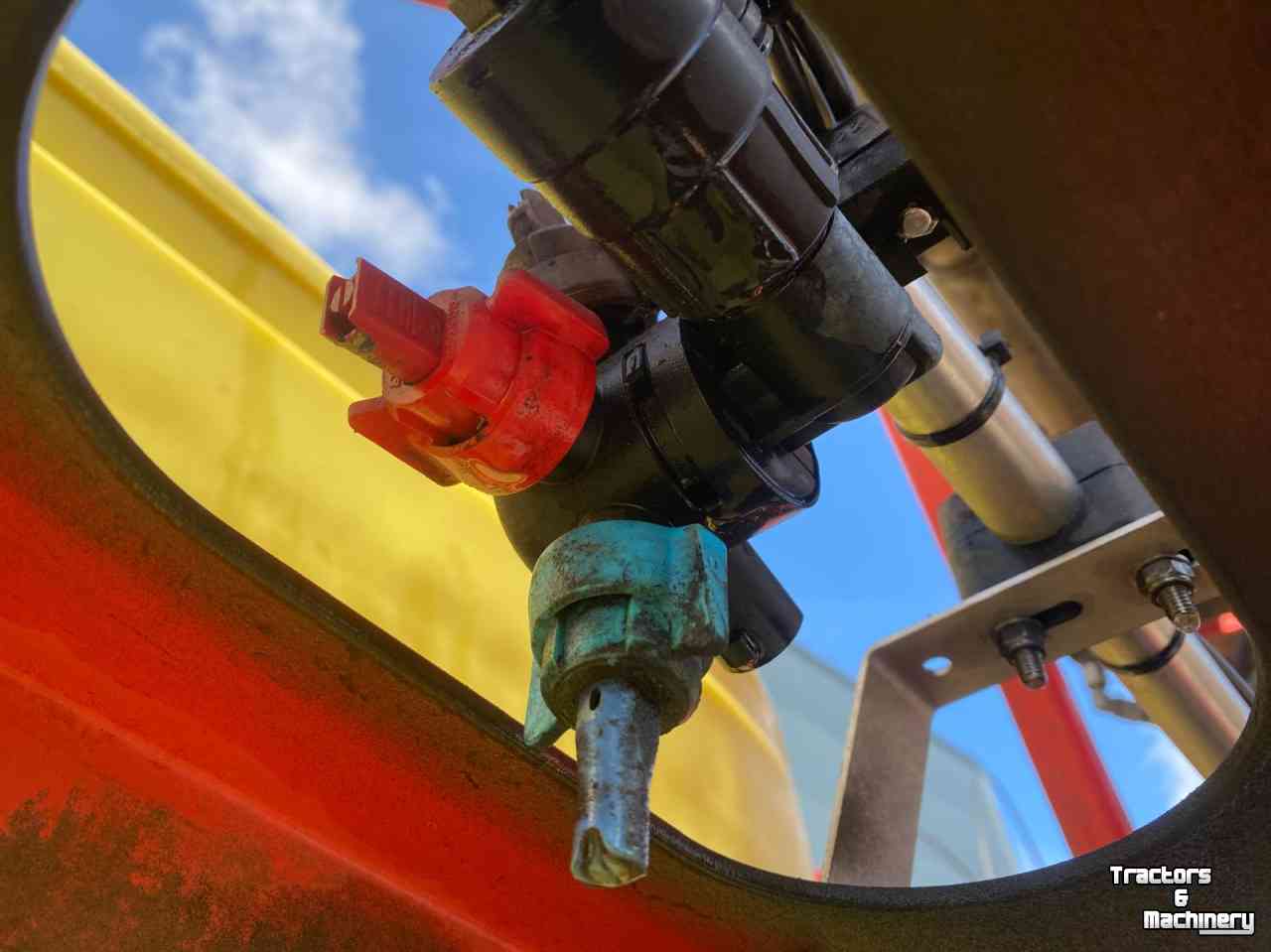 Fieldsprayer pull-type Kverneland iXtrack C40 Getrokken Landbouwspuit